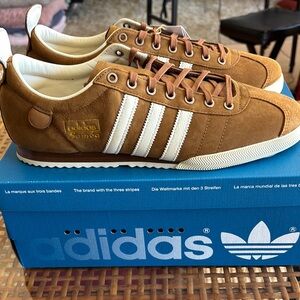 Adidas Suede Brown and Cream Samba 62 Sneakers 11 NIB